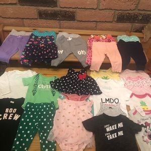 0-3 month baby girl lot (28 pieces)
